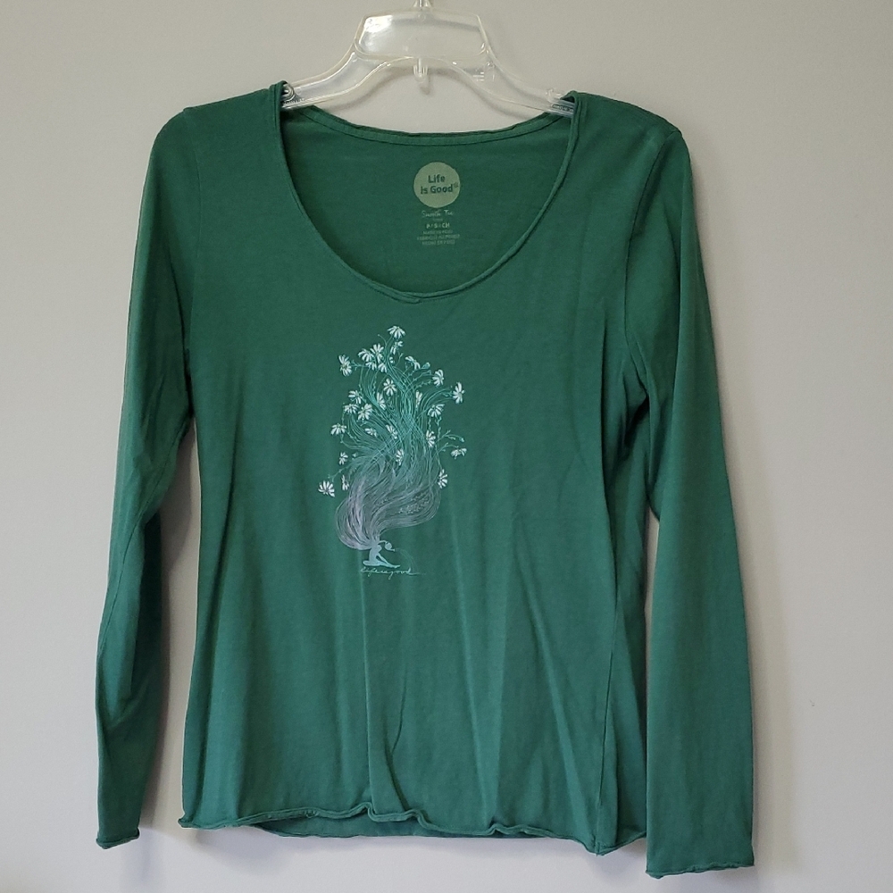 Life is Good Women's Green Long Sleeve Top